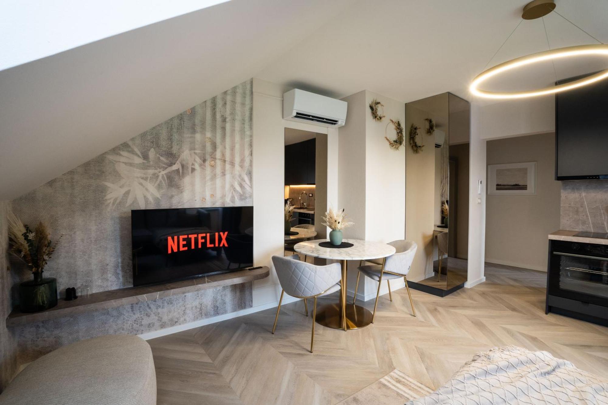 Kalan Boutique Stay Zirovnica Værelse billede