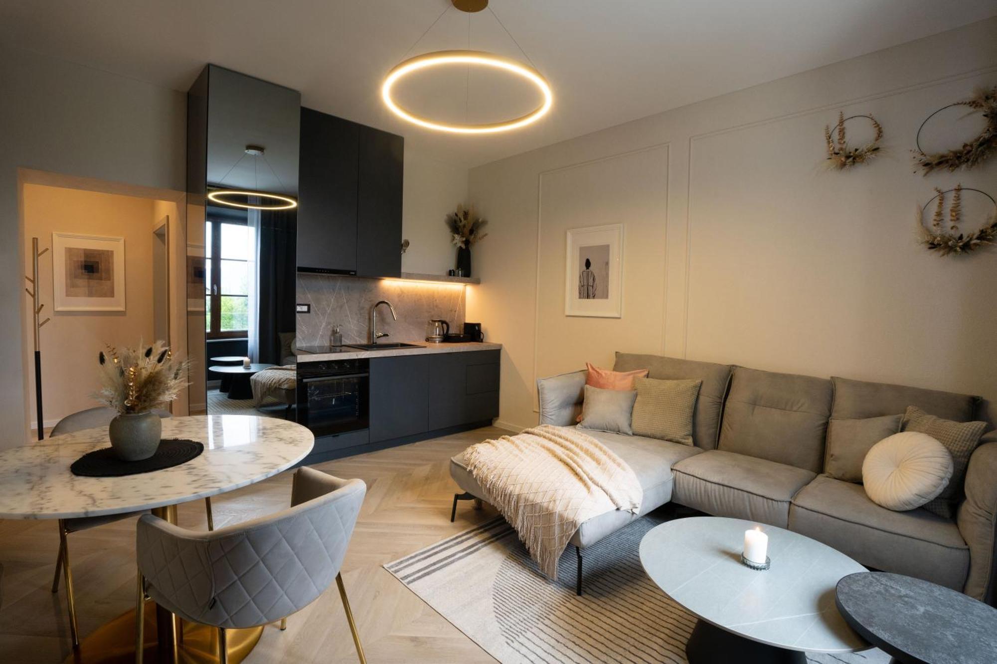 Kalan Boutique Stay Zirovnica Værelse billede